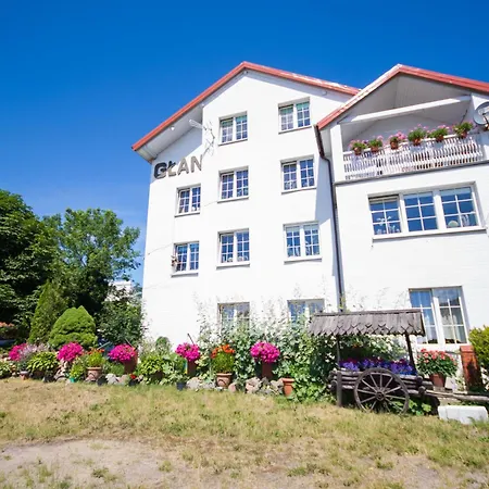 Glan Проживание в семье Леба