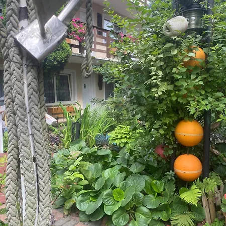 Проживание в семье Glan Леба